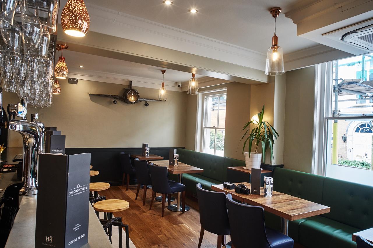ניוברי The Chequers Hotel מראה חיצוני תמונה